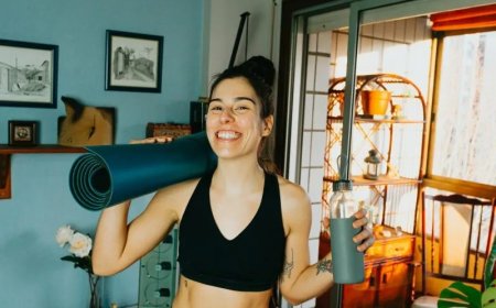 Choosing the Right Yoga Mat: A Guide to Eco-Friendly Materials and Sustainability