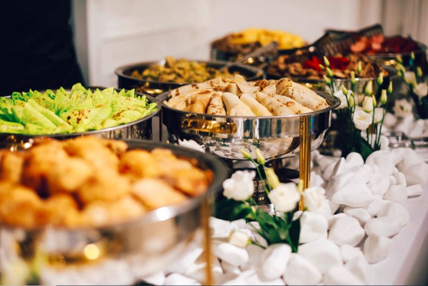 Buffet or Banquet? How Catering Formats Affect Your Decor Decisions