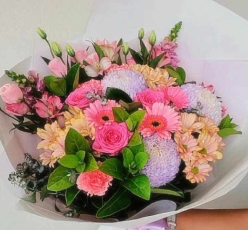 Melbourne’s Hidden Gems: Local Florists Bringing Blooms to Life in Your Suburb