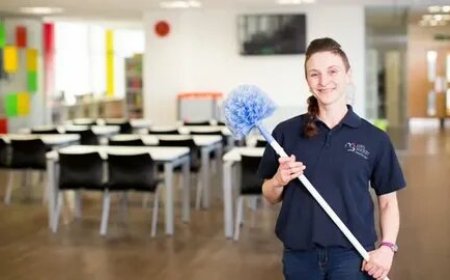 Hire professional house maid cleaning service Dubai by Urban Mop