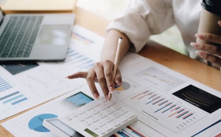 How Outsourced Bookkeeping Can Improve Your Cash Flow and Peace of Mind