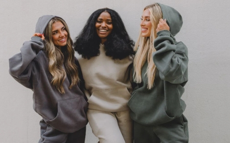 "Comfrt Clothing: The Calm Style of the Comfrt Hoodie"