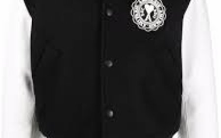 Ami Paris Outerwear Where Urban Style Meets Sophistication