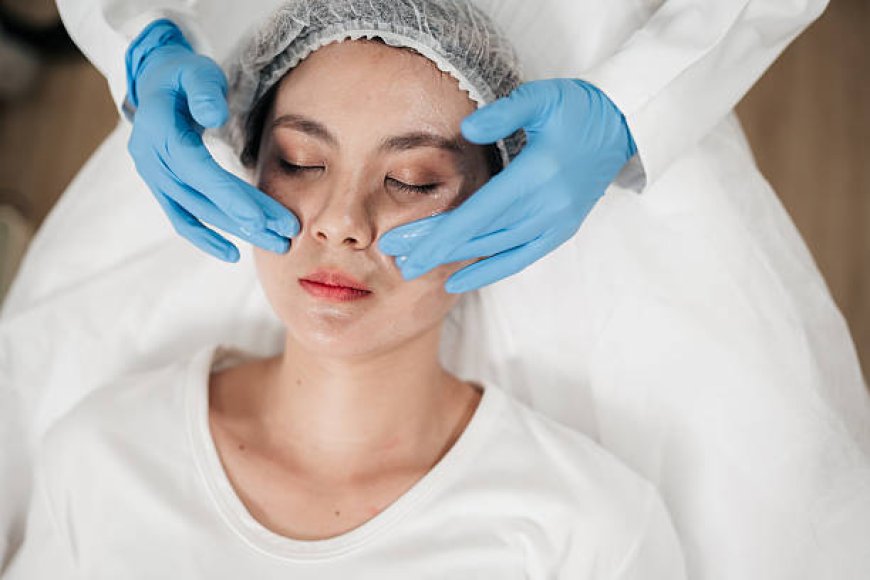 شد الوجه في الرياض بأسعار تنافسية.. استعيدي شباب بشرتك اليوم